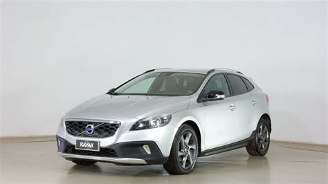 Autos Volvo V40 1 6 T4 CROSS COUNTRY COMFORT AT Hatchback 2015 Usados