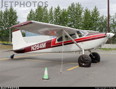 N M Cessna A Skywagon Private Terry Figg Jetphotos