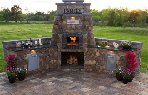 18 Most Amazing Outdoor Kitchen Design Ideas You'll Love