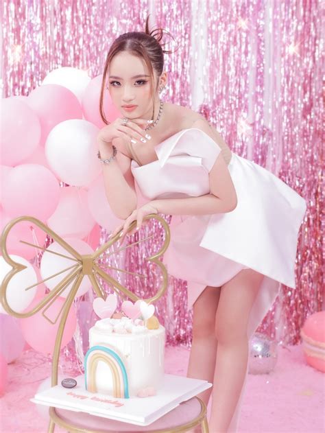 Tuy N Ch N H Nh Nh Hot Girl Ch C M Ng Sinh Nh T P Nh T V H P D N Nh T