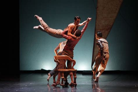 Fondazione Nazionale Della Danza Aterballetto Don Q Foto Di A