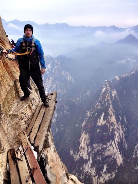 World S Most Dangerous Hiking Trail Mount Huashan In China Artofit