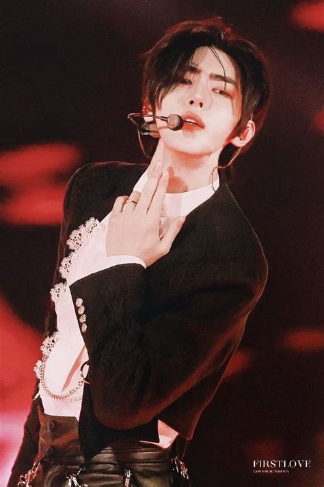 Sunghoon Boyfriend Pictures Hot Korean Guys Enhypen Members Park Sunghoon