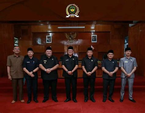 Dprd Bs Gelar Paripurna Penyampaian Penjelasan Bupati Terhadap Rpjp