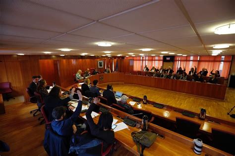 El Pleno De Vigo Pide Por Unanimidad A La Xunta Un Instituto En Navia