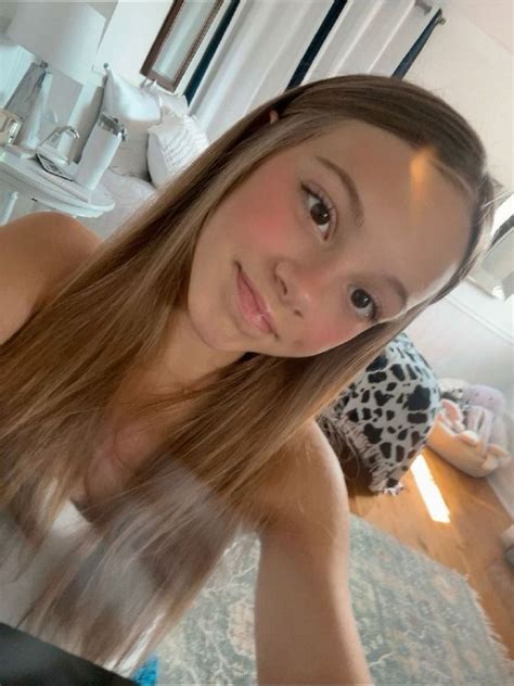 Pin By Cherchelavrai On Enregistrements Rapides Blonde Hair Girl