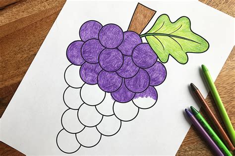 Grape Coloring Pages - Learny Kids