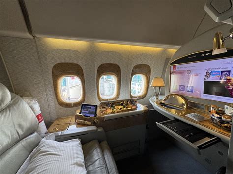 First Class Bei Emirates Lohnt Sich Das Oder Lieber Business Class