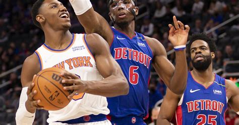 Pistons Vs Knicks Final Score Pistons Fall Despite Career Nights From