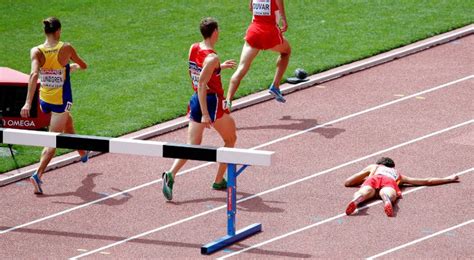 A Working Man's Diary: Sometimes You Clear The Hurdle In Steeplechase ...