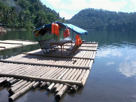 Floating Boat House, Philippines – R Scott Tyler
