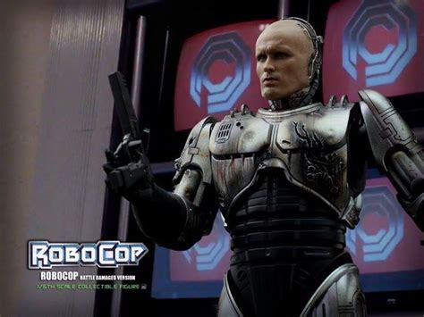 Hot Toys RoboCop Battle Damaged Ver Alex Murphy Collectible Figures Set Page 65