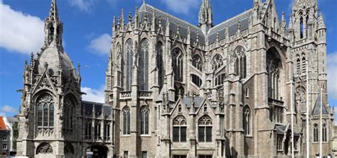 Basics And Overview Of The Gothic Revival Architecture