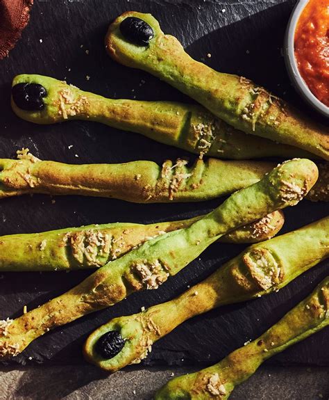 Halloween Witches Finger Bread Sticks Recipe Recipe | Dr. Oetker