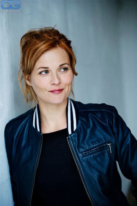 Nina Weisz Nude Pictures Onlyfans Leaks Playboy Photos Sex Scene Uncensored