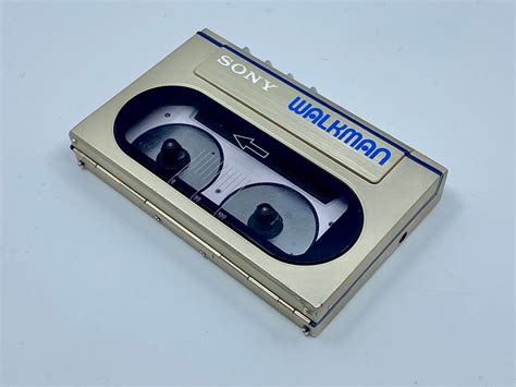 Sony Walkman Wm 10 Gold Portable Cassette Player