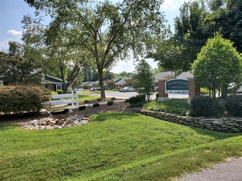 Rosewood Village Apts – Partnership Property Management