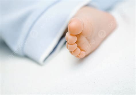 Baby S Feet Caucasian Feet Childhood Photo Background And Picture For ...