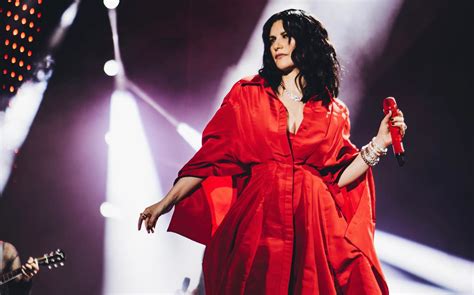 Partito Il World Tour Di Laura Pausini Toccher Anche Rimini