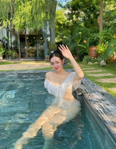 Nh Qu Nh Kool Bikini Nhan S C N Tim Anh Em C A Hot Girl Kem X I