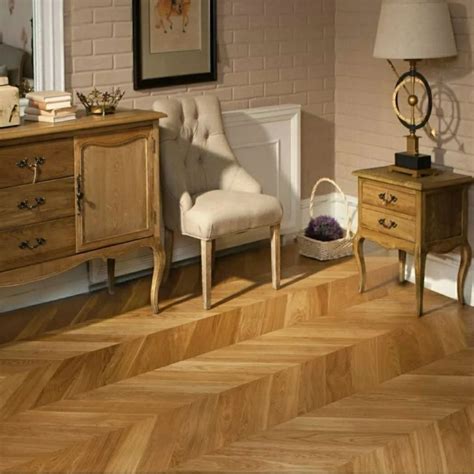 Паркет Французская елочка Дуб Honey лак от HM Flooring – фото, цена ...