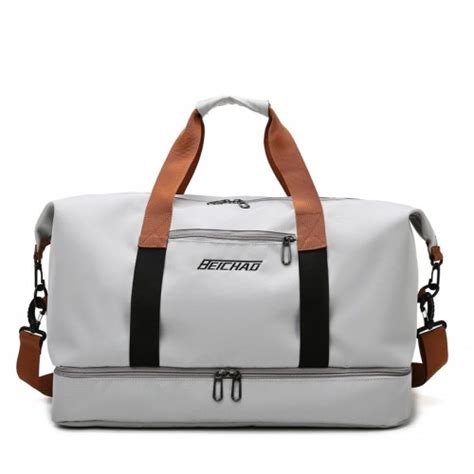 Travel Bags For Women Large Capacity Men S Sports Bag Waterproof Weekend Sac Voyage Female