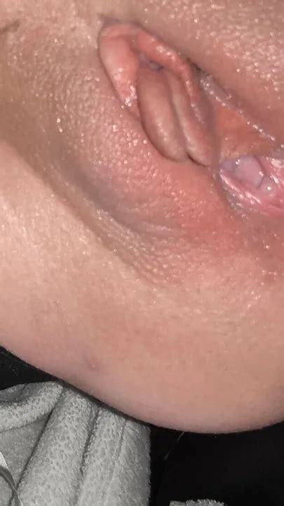 My Wet Fuck Hole Needs A Horny Massage Amateur Porn Feat Joannawet XHamster