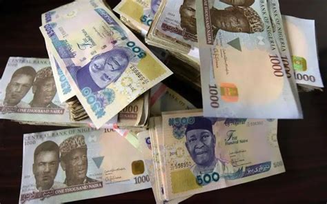 CBN directs banks to issue, accept old, redesigned Naira banknotes ...