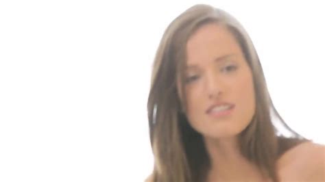 Sexy Babe Swallows A Load Of Jizz Korean Amateur Latina Threesome