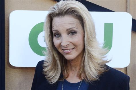 Lisa Kudrow: I was 'hideous' before my nose job at 16 - UPI.com