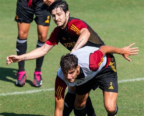 Trigoria Azmoun In Gol Nella Partitella Con Un Pallonetto Foto E