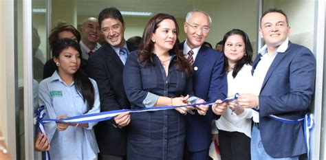 Hospital San Felipe Inaugura Quir Fanos En El Rea De Oftalmolog A