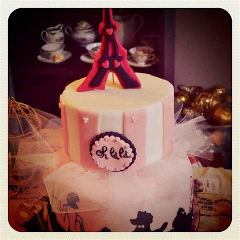 Paris Cake Decorated Cake By Romina Cakesdecor