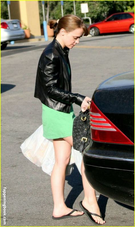 Christina Ricci Arianaricci Nude OnlyFans Leaks The Fappening Photo FappeningBook