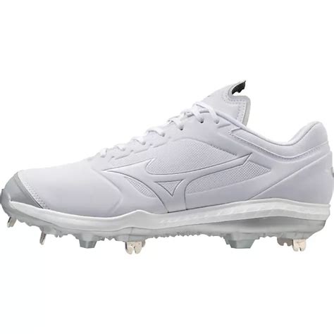 Mizuno Women's Sweep 5 Low Metal Softball Cleats | Academy