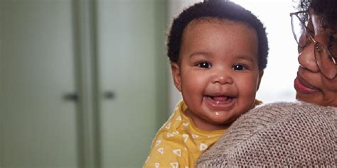 Bring on the giggles | Huggies®