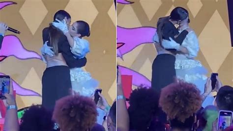 Bianca Andrade e Gkay se beijam no palco do MTV Miaw 2022 vídeo