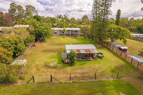 Half Acre In Southside With A Home One Agency Gympie Real Estate Agency