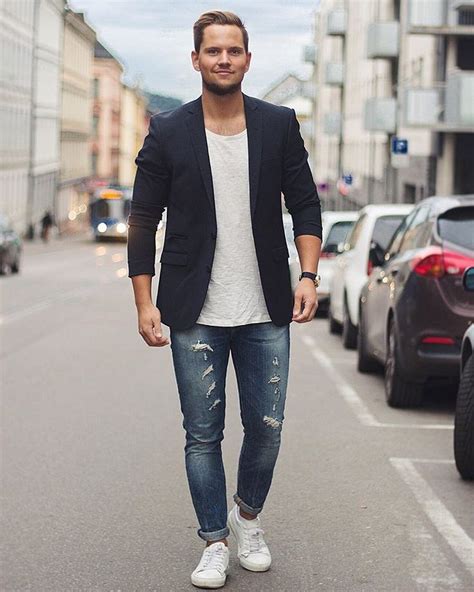 Ways To Wear A T Shirt With Blazer 15 Photos Mens Fashion Blazer