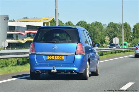 Opel Zafira B OPC 2 0T Van 17 08 2007 02 BR DX Wesley Huisman Flickr