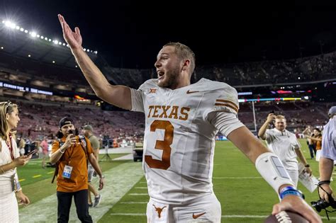 Who is Texas starting QB today? Exploring Longhorns' QB depth chart ...