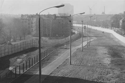 Bernauer Straße | Chronik der Mauer