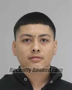 Recent Booking Mugshot For Carlos Roque In Dallas County Texas