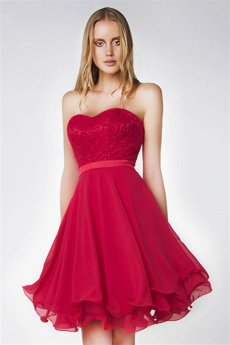 Robe Chic Rouge Pour Soirée Dentelle Guipure Bustier Cœur Jmrouge Fr