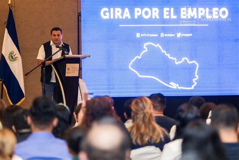 Trabajo inicia con Gira por el Empleo desde San Miguel Política Stereo