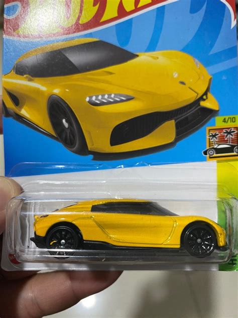 Hot Wheels Koenigsegg Gemera Hobbies Toys Toys Games On Carousell