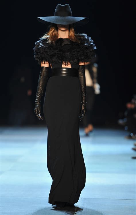 Paris Fugshion Week Ysl Springsummer 2013 Ysl Runway Paris Fashion