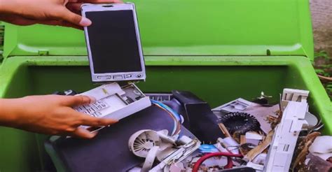 Descarte Do Lixo Eletronico - Consequências do descarte incorreto de lixo eletrônico