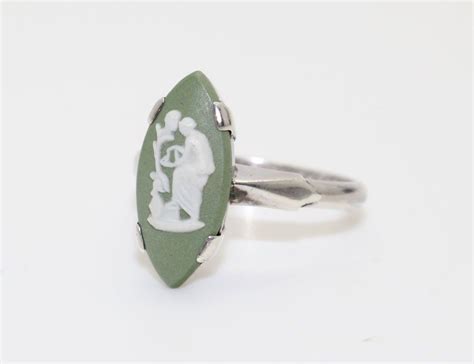 Antique Vintage Sterling Silver Green Wedgwood Jasper Oval Cameo Ring