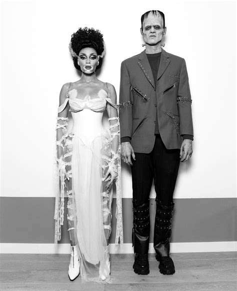 50 Clever Halloween Costumes For Couples Artofit